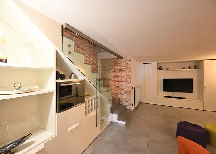 Il Melograno In Toscana * Castelfranco di Sopra